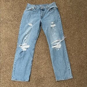 Levi's Women's Light Blue Ripped Straight-Leg Jeans